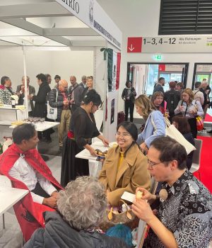 ANISUZ ZAMNA - FRANKFURT BOOK FAIR 2024 06